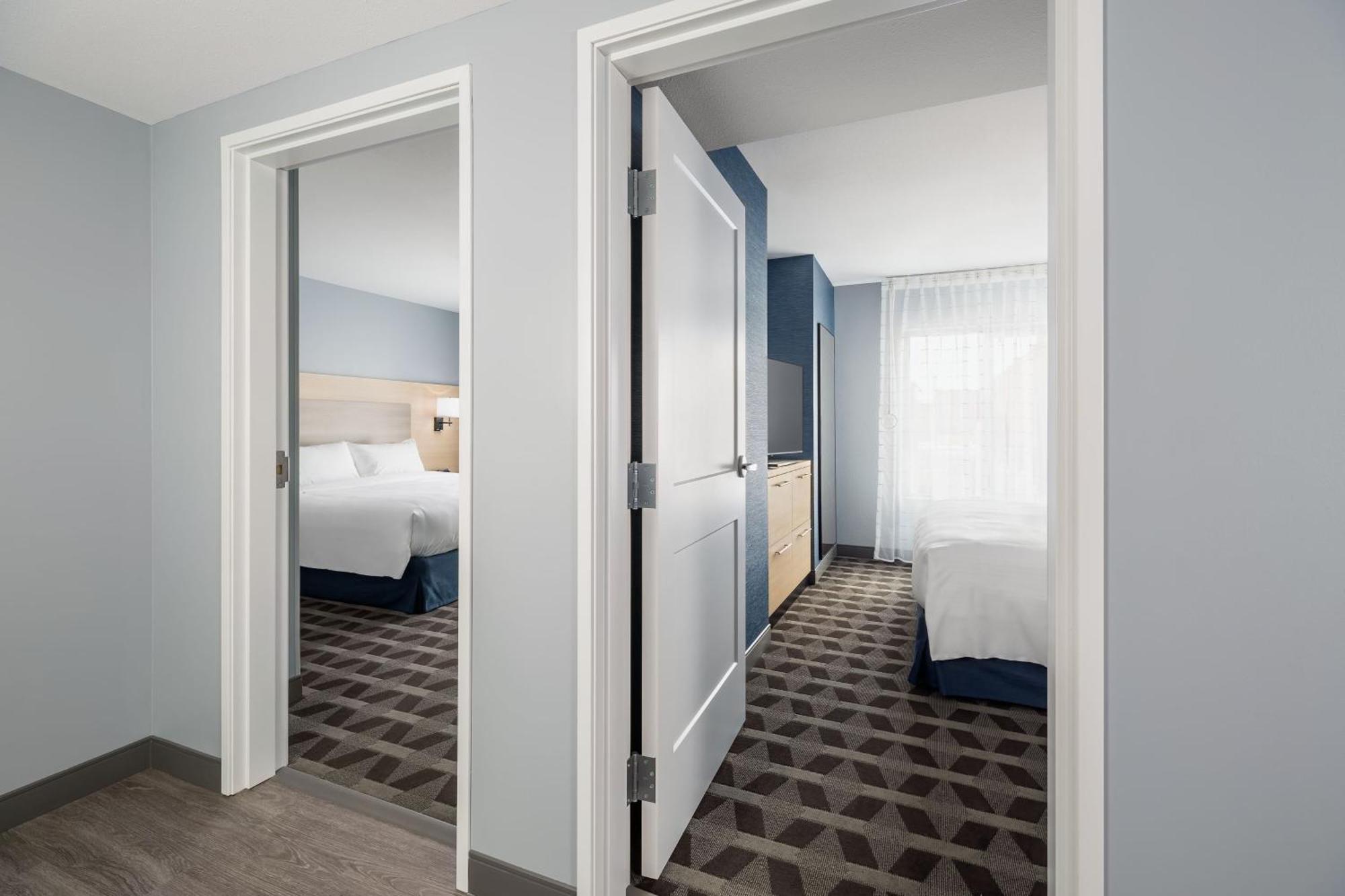 Towneplace Suites By Marriott Rochester Mayo Clinic Area Bagian luar foto